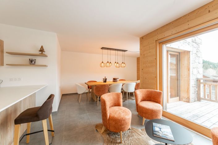 Image No.11-3 Bed Apartment for sale