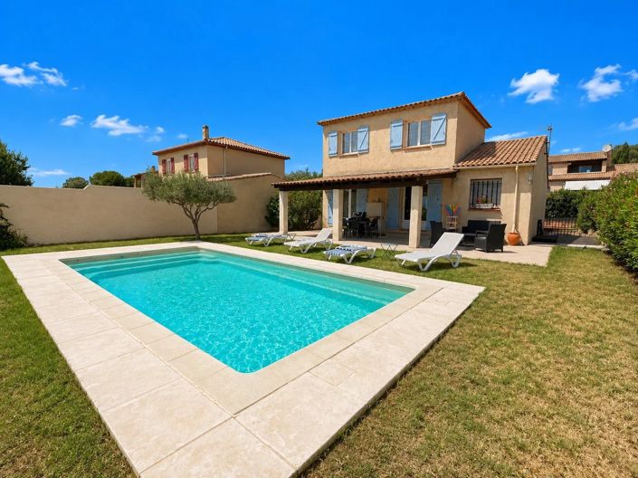 Image No.9-3 Bed House for sale