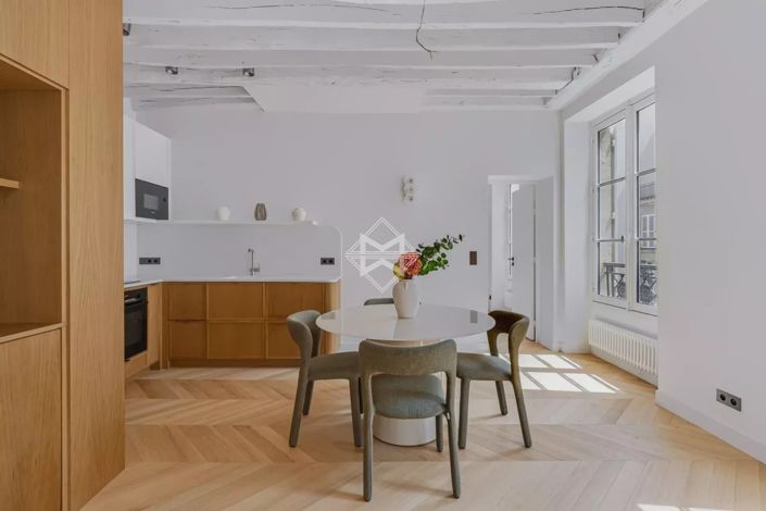 Image No.2-Appartement de 2 chambres à vendre à Paris