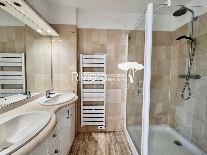 Image No.18-3 Bed Apartment for sale