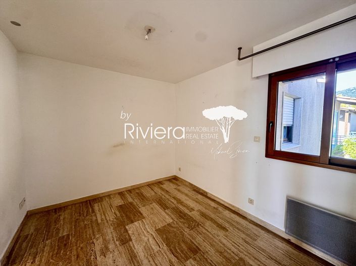 Image No.22-3 Bed Apartment for sale