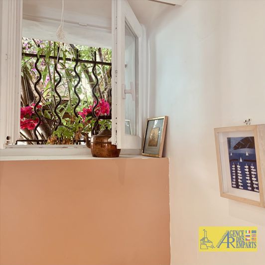 Image No.19-2 Bed House for sale