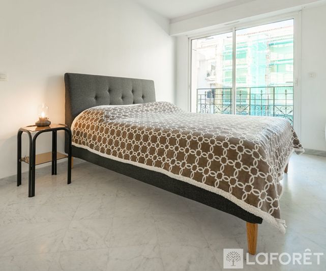 Image No.10-1 Bed Apartment for sale