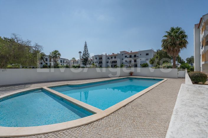 Image No.10-2 Bed Apartment for sale