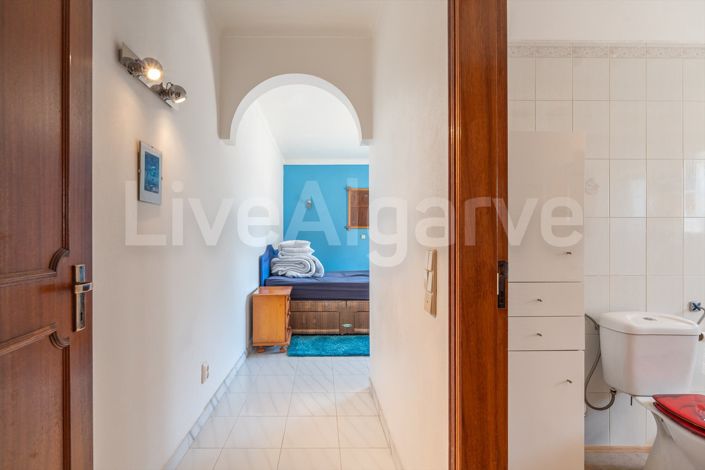 Image No.22-2 Bed Apartment for sale