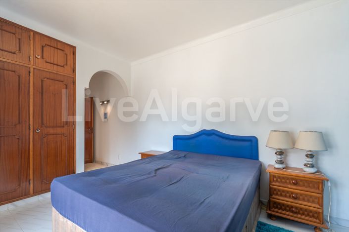 Image No.27-2 Bed Apartment for sale
