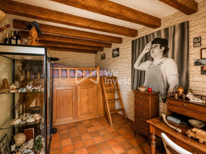 Image No.15-6 Bed House for sale
