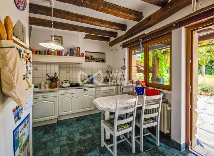 Image No.9-6 Bed House for sale