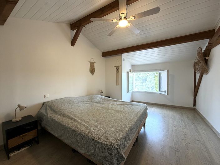 Image No.21-5 Bed House for sale