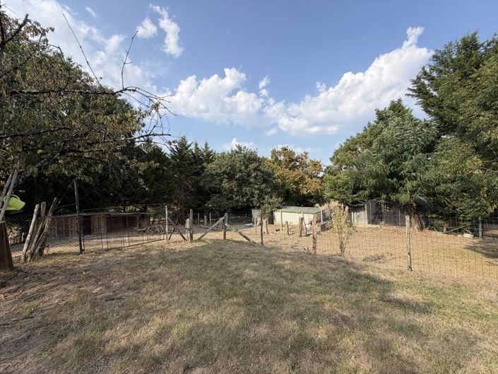 Image No.25-5 Bed House for sale