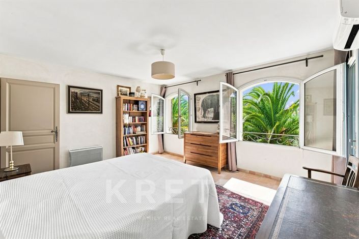 Image No.14-7 Bed House for sale