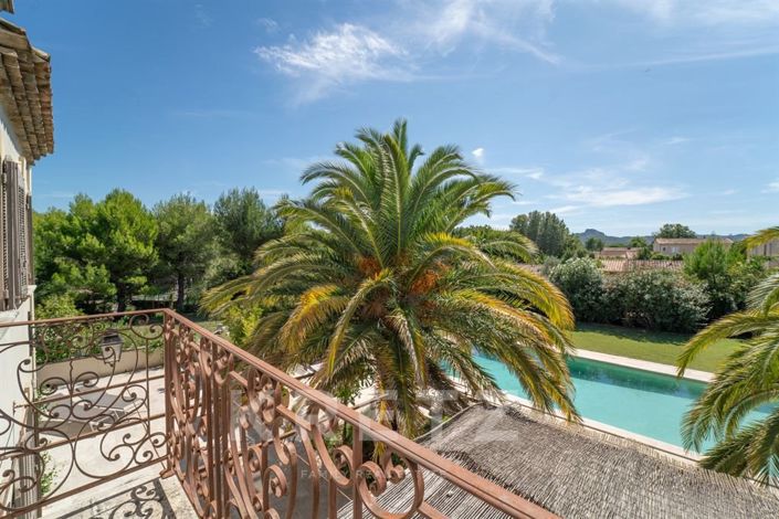 Image No.20-7 Bed House for sale
