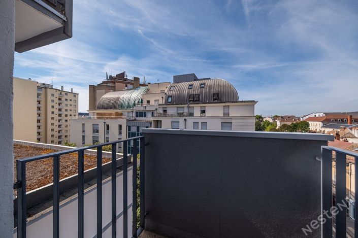 Image No.11-3 Bed Apartment for sale