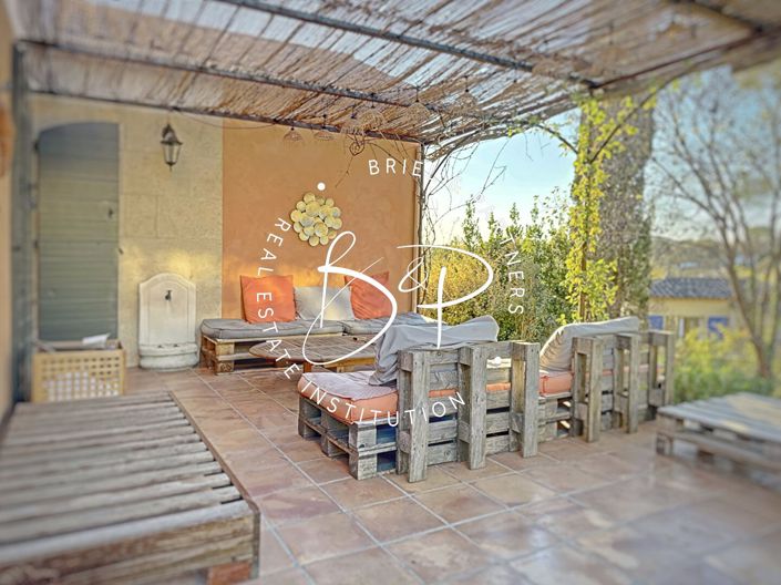 Image No.7-4 Bed House for sale