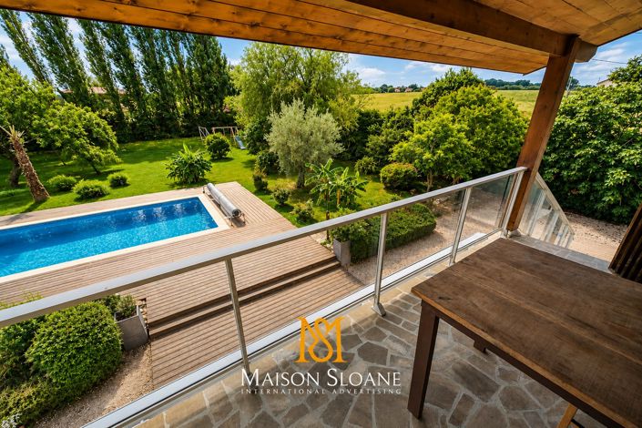 Image No.10-4 Bed House for sale