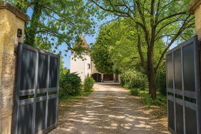 Image No.3-4 Bed House for sale