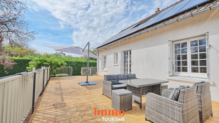 Image No.16-8 Bed House for sale