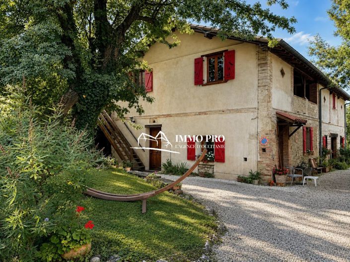 Image No.17-8 Bed House for sale