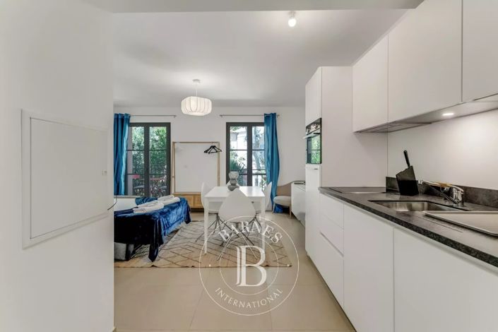 Image No.8-Apartment for sale