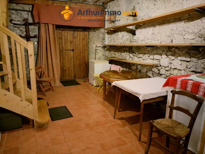 Image No.21-2 Bed House for sale