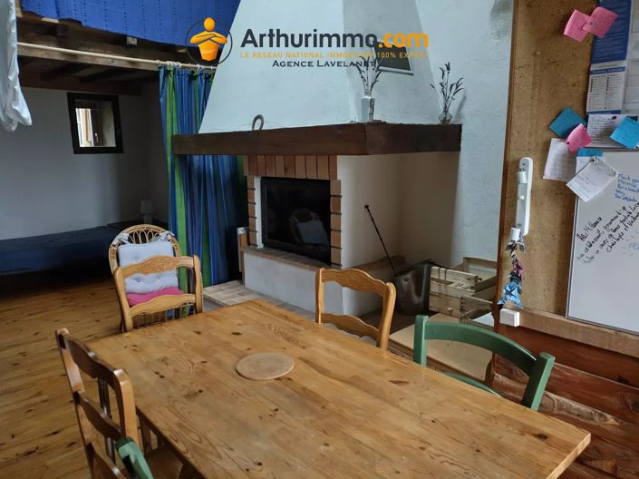 Image No.24-2 Bed House for sale