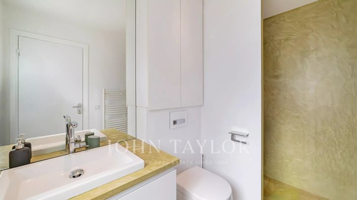 Image No.16-3 Bed House for sale