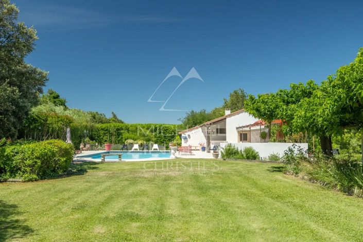 Image No.4-9 Bed House for sale