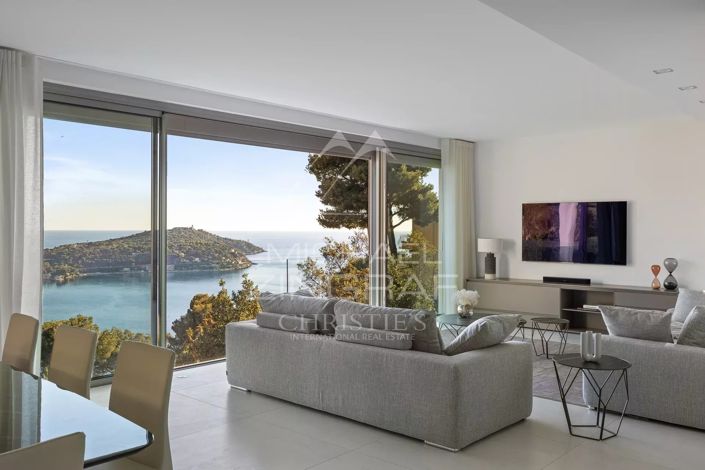 Image No.5-6 Bed House for sale