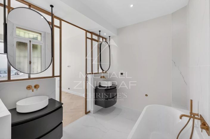 Image No.9-3 Bed Apartment for sale