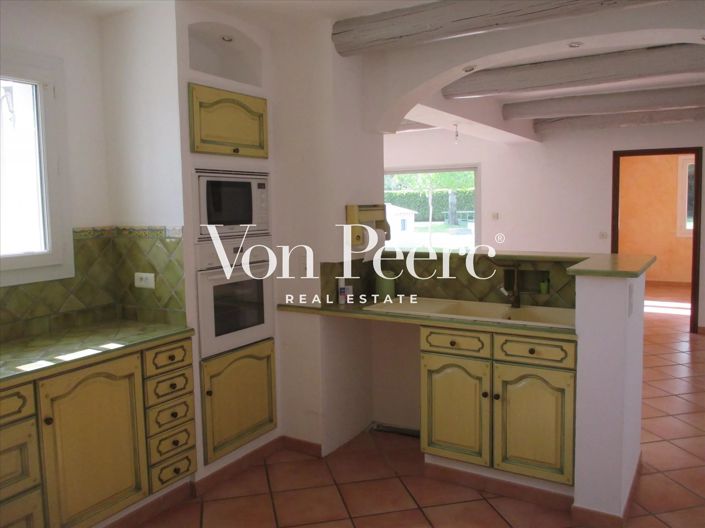 Image No.6-4 Bed House for sale