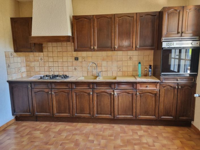 Image No.12-3 Bed House for sale