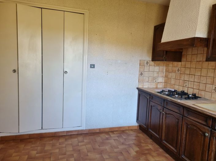 Image No.14-3 Bed House for sale