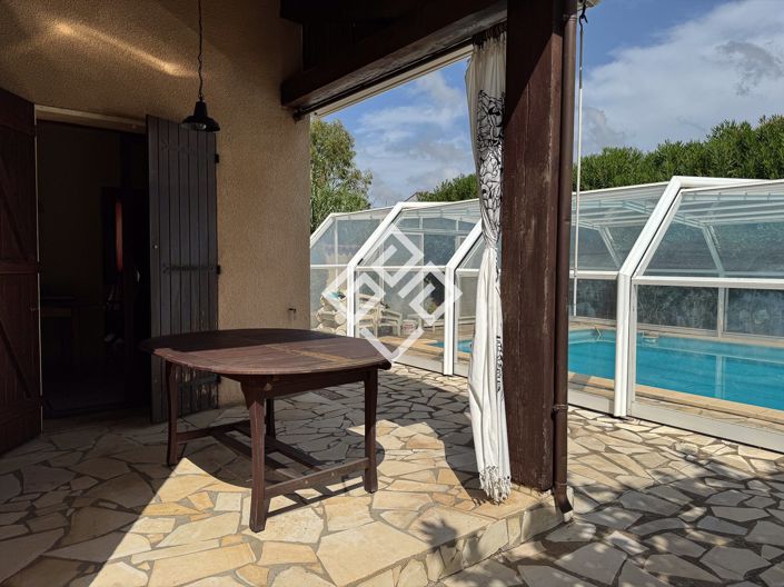 Image No.13-3 Bed House for sale