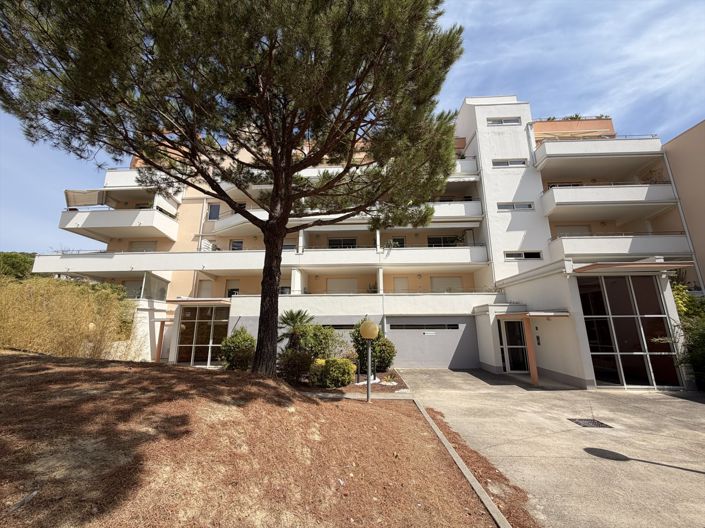Image No.13-1 Bed Apartment for sale