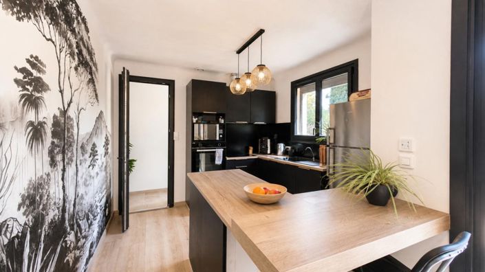 Image No.6-4 Bed House for sale