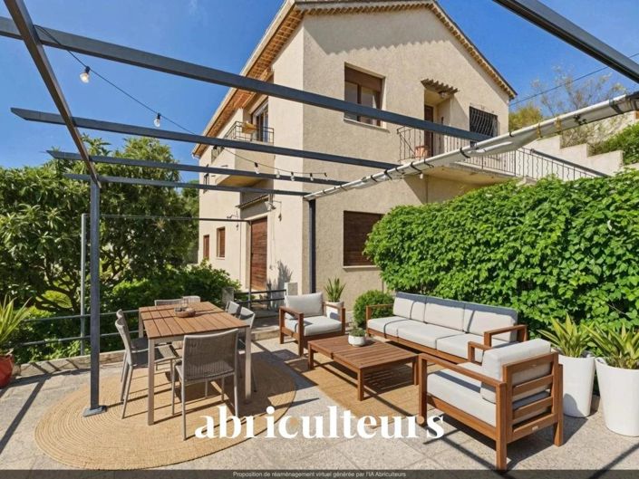 Image No.6-4 Bed Apartment for sale