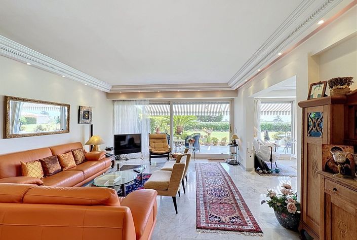 Image No.3-Appartement de 2 chambres à vendre à Cannes-la-Bocca