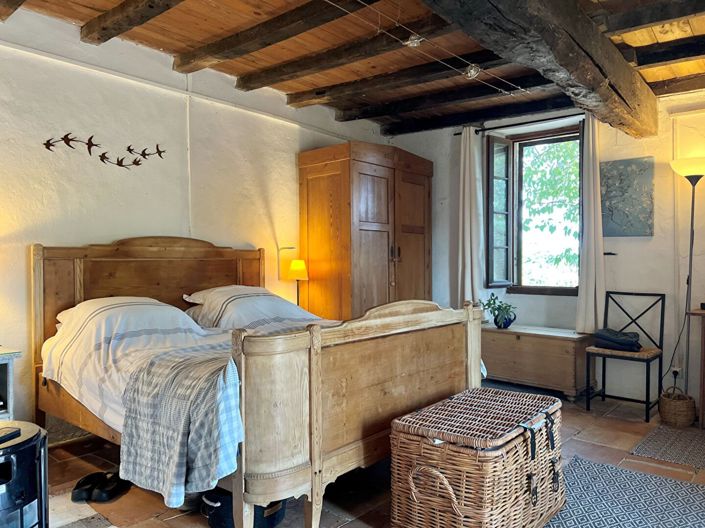 Image No.10-2 Bed House for sale
