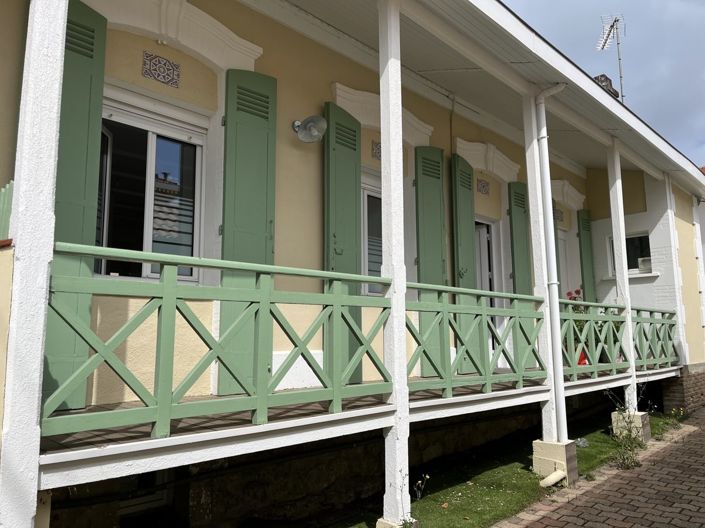 Image No.5-5 Bed House for sale