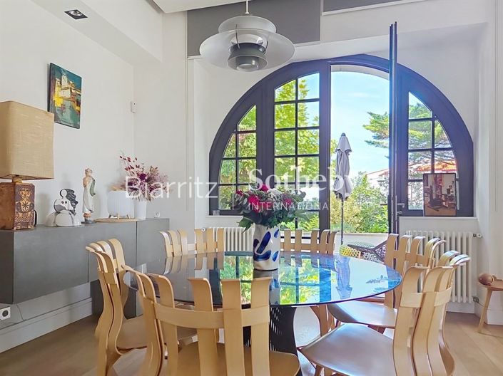 Image No.7-3 Bed House for sale