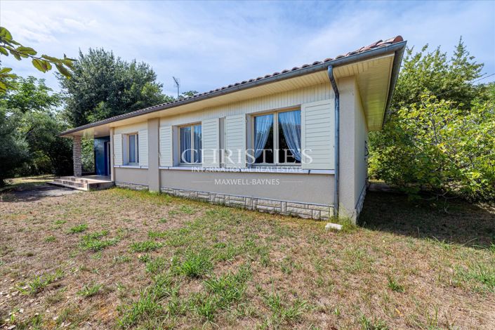 Image No.14-3 Bed House for sale