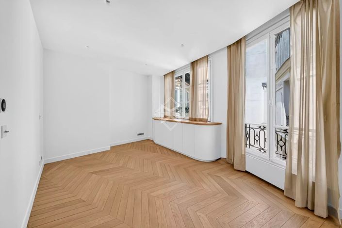 Image No.6-Appartement de 4 chambres à vendre à Paris