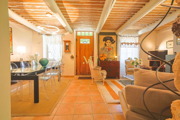 Image No.25-3 Bed House for sale