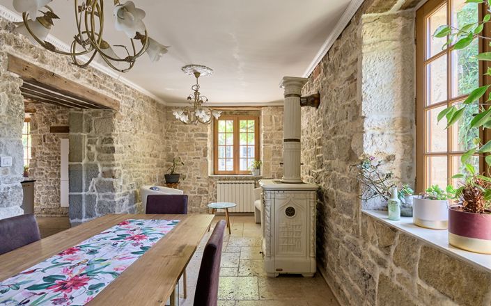 Image No.13-7 Bed House for sale