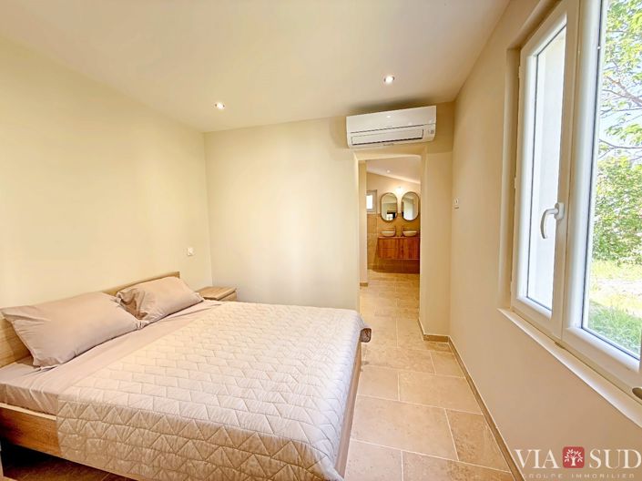 Image No.11-2 Bed House for sale