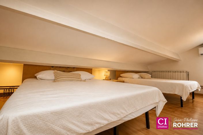 Image No.12-5 Bed House for sale