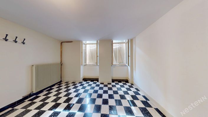 Image No.12-5 Bed House for sale