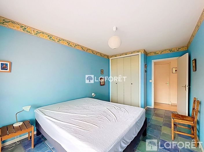 Image No.10-1 Bed Apartment for sale