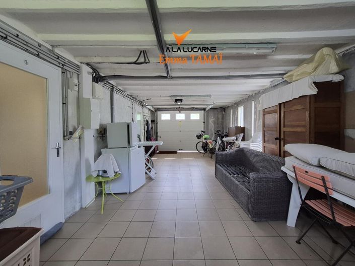Image No.11-3 Bed House for sale