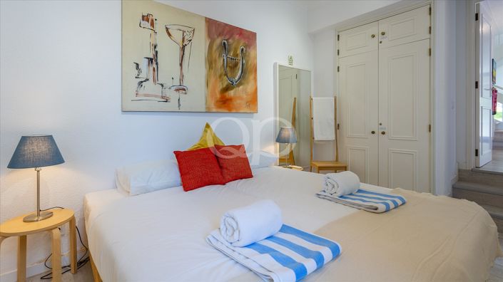 Image No.18-3 Bed Apartment for sale
